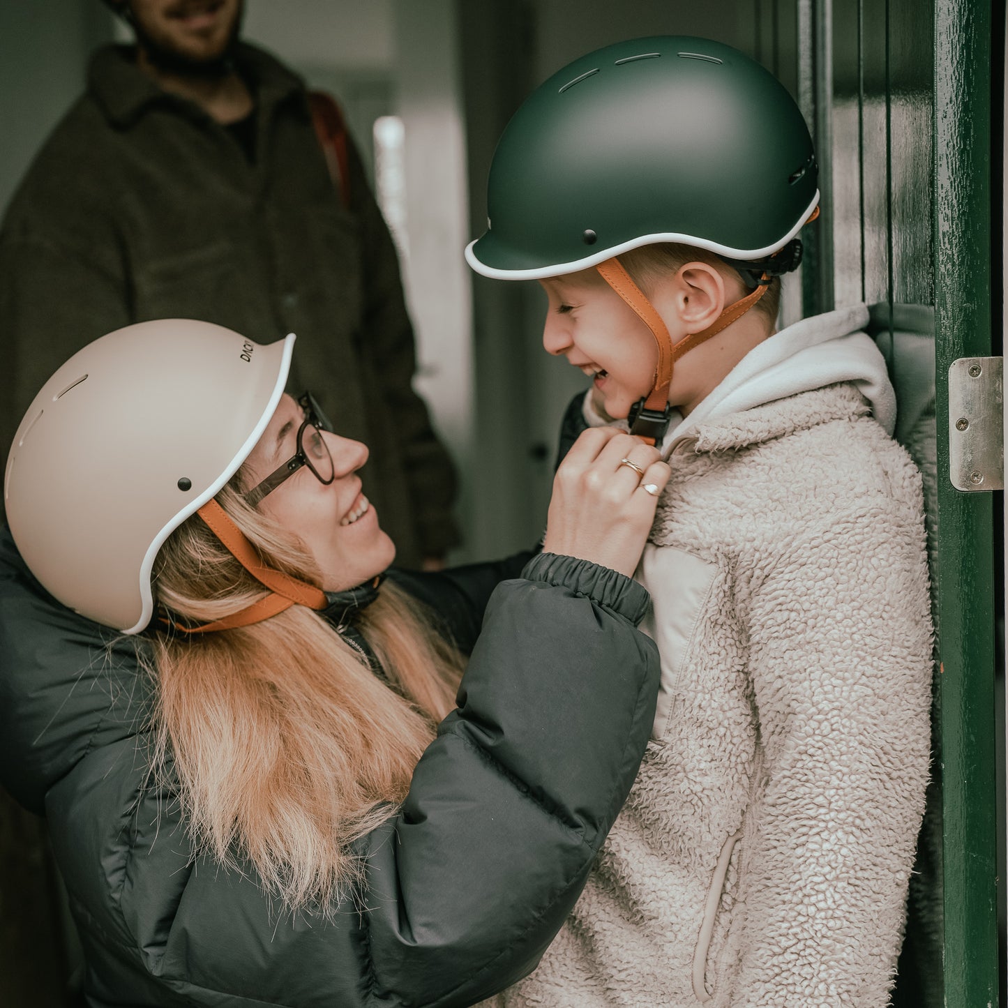 Kids helmet green